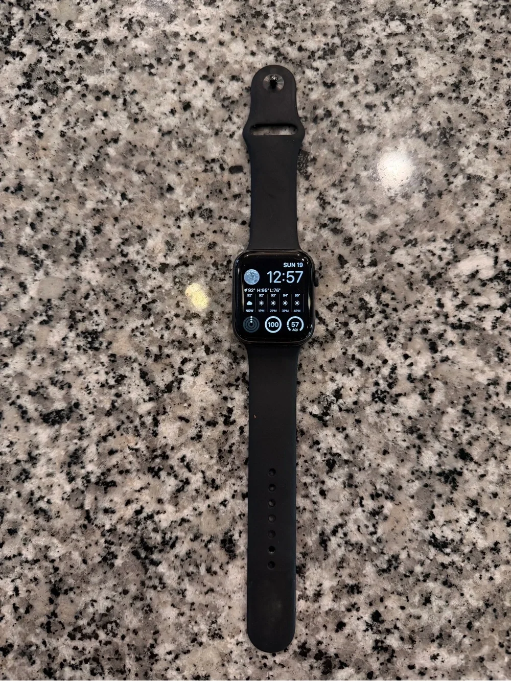 Apple Watch Series 6 / 44mm
